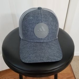 Adidas gray snapback hat